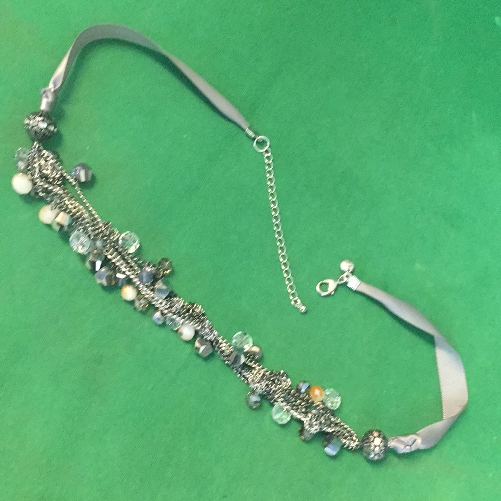 LOFT Necklace - Picture 10 of 14